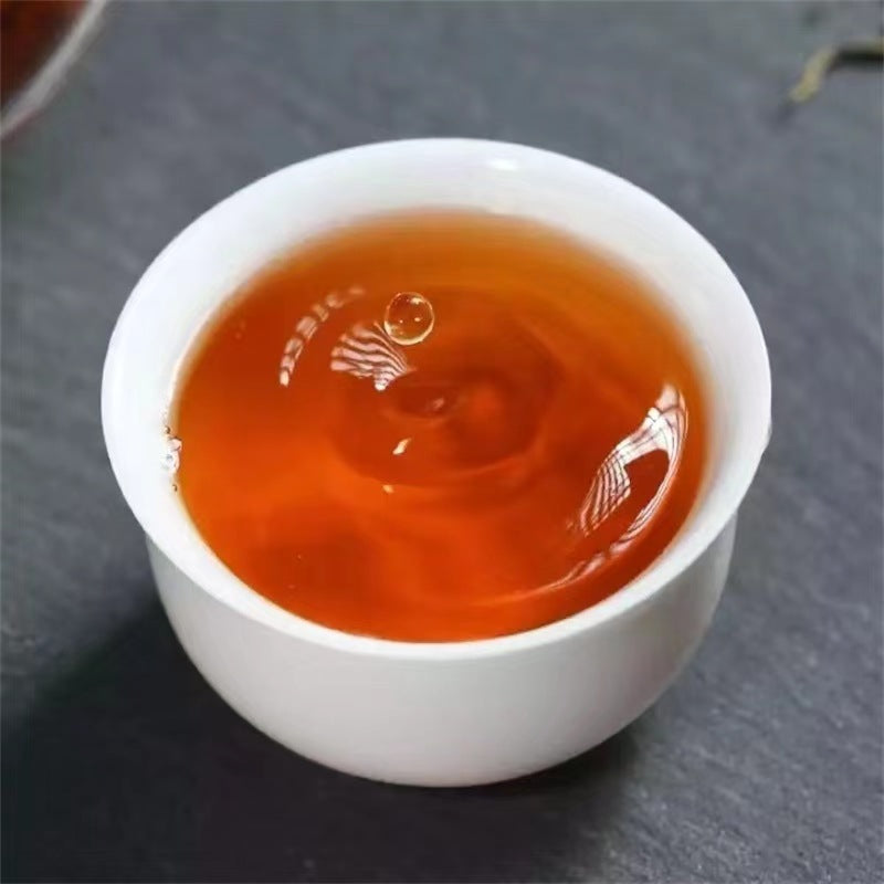 China Black Tea Loose Leaf Tea Yuehong Gongfu Black Tea (越红工夫红茶) 100g