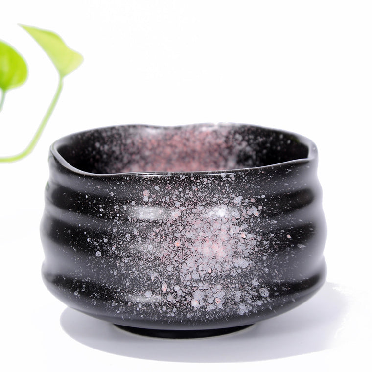 Matcha Bowl Glazed Green Tea Chawan for Japanese Tea Ceremony (Black&Pink)